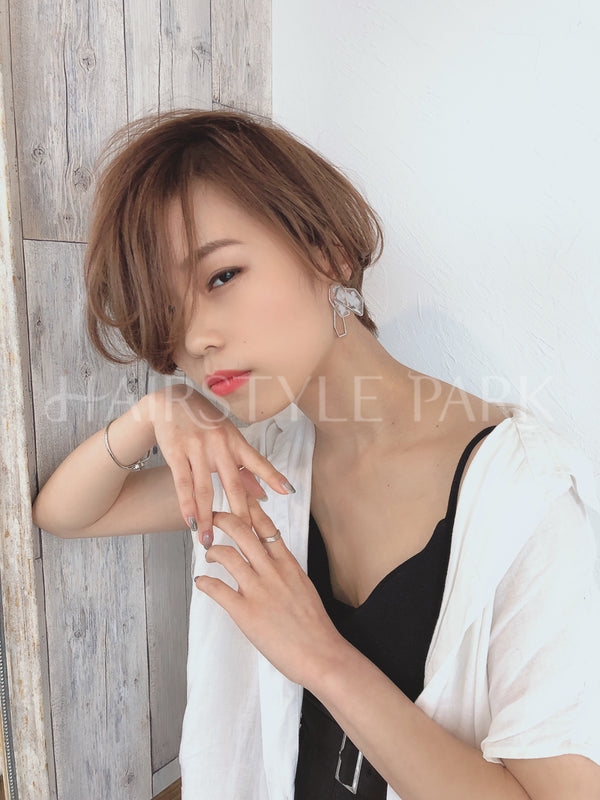 ヘアスタイル写真PhotoNo:4-2 (3)[ショート,レディース,モード,カット,カラー]