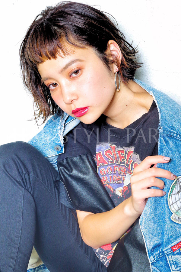 ヘアスタイル写真PhotoNo:41-1 (4)[ショート,レディース,モード,カット,カラー]