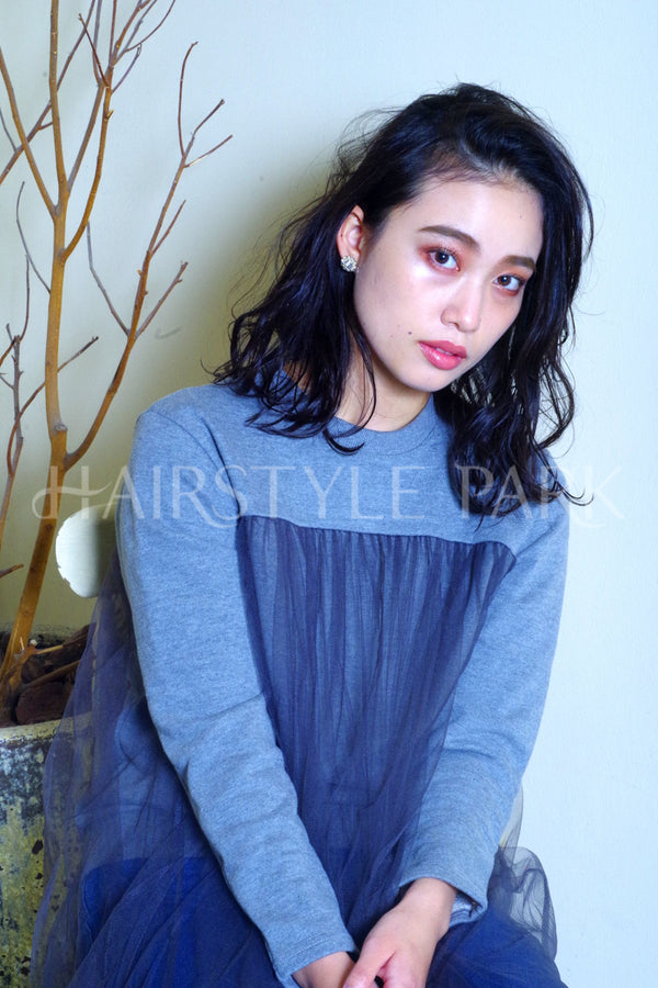 ヘアスタイル写真PhotoNo:54-2 (3)[ミディアム,レディース,カジュアル,カット,パーマ]