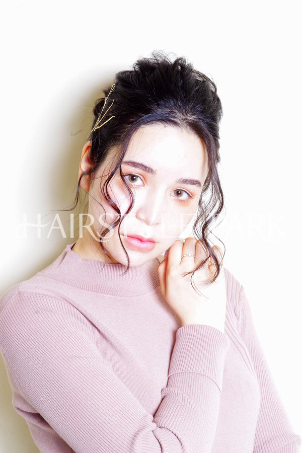 ヘアスタイル写真 [アップ・セットスタイル,レディース,ナチュラル,カット,ヘアセット, ]