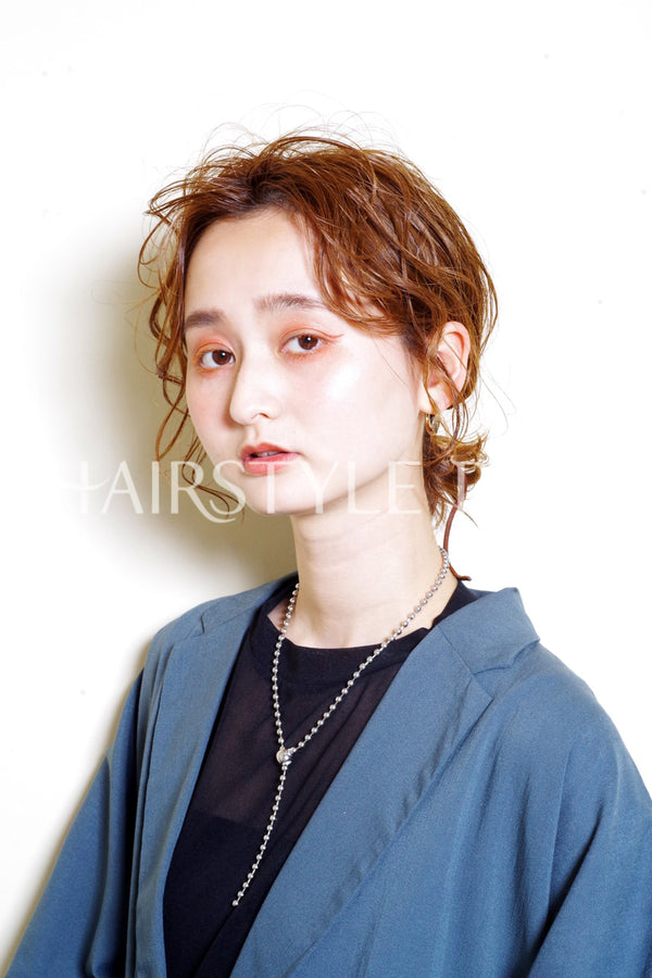 ヘアスタイル写真 [アップ・セットスタイル,レディース,ナチュラル,モテ・愛され,カット,ヘアセット, ]