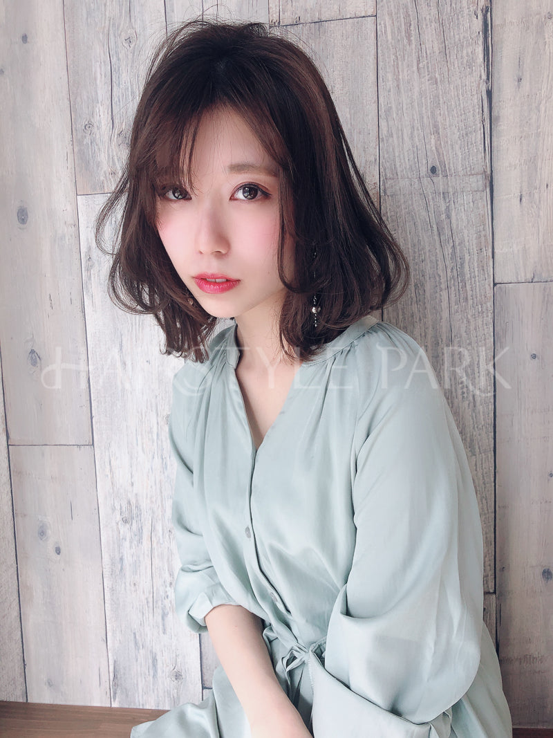 ヘアスタイル写真PhotoNo:8-2 (1)[ミディアム,レディース,モテ・愛され,カット,カラー,パーマ]