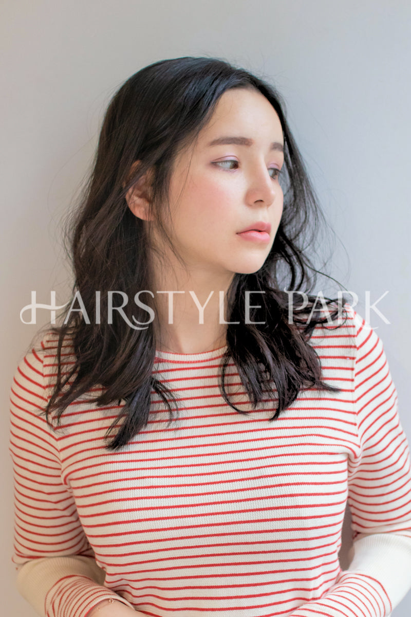 ヘアスタイル写真 [ロング,ショートボブ,レイヤーショート,ロブ,Aラインロング,レディース,ナチュラル,クール / かっこいい,切りっぱなし, ]