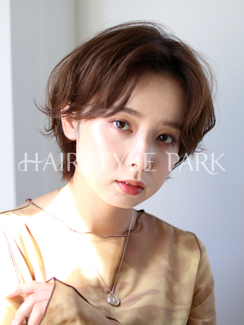 ヘアスタイル写真 [ショート,レイヤーショート,ショートウルフ,レディース,ナチュラル,クール / かっこいい,カット,カラー, ]