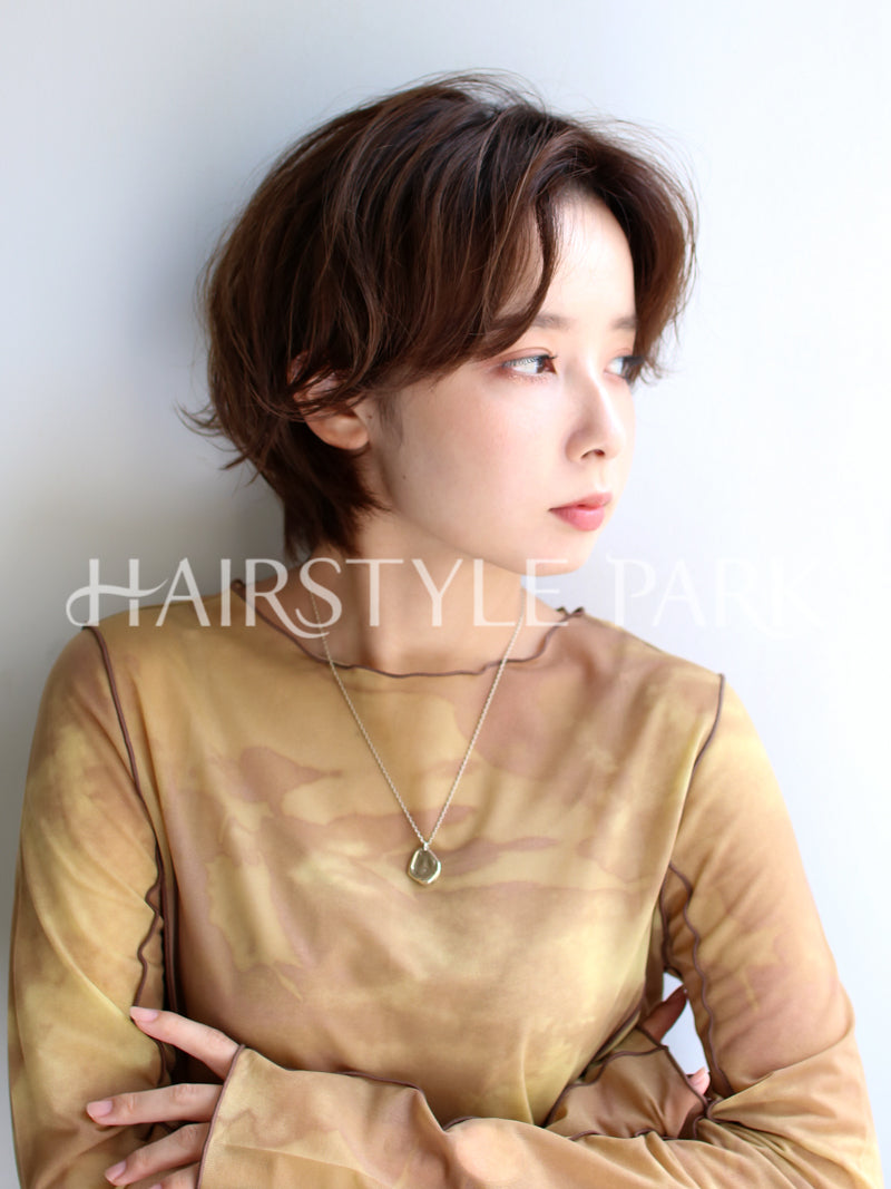 ヘアスタイル写真 [ショート,レイヤーショート,ショートウルフ,レディース,ナチュラル,クール / かっこいい,カット,カラー, ]