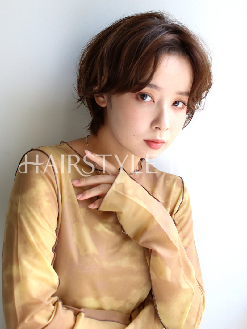 ヘアスタイル写真 [ショート,レイヤーショート,ショートウルフ,レディース,ナチュラル,クール / かっこいい,カット,カラー, ]